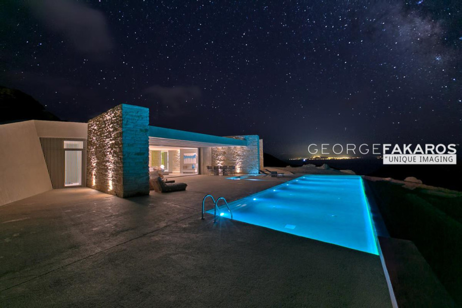 Ios Luxury Residence