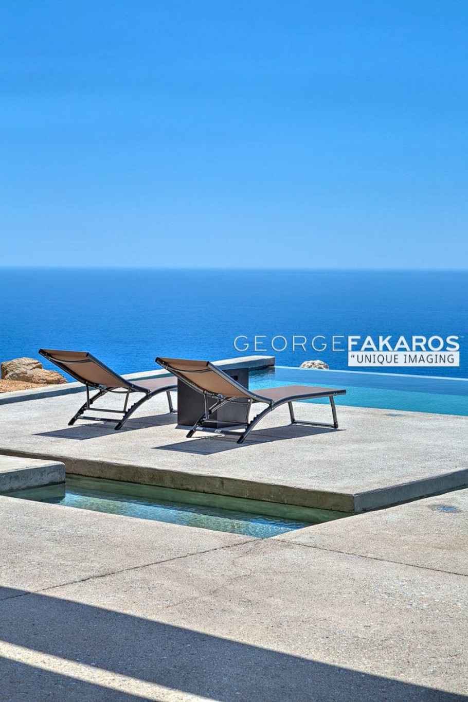 Ios Luxury Residence