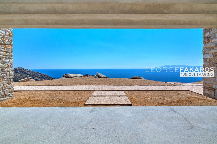 Ios Luxury Residence
