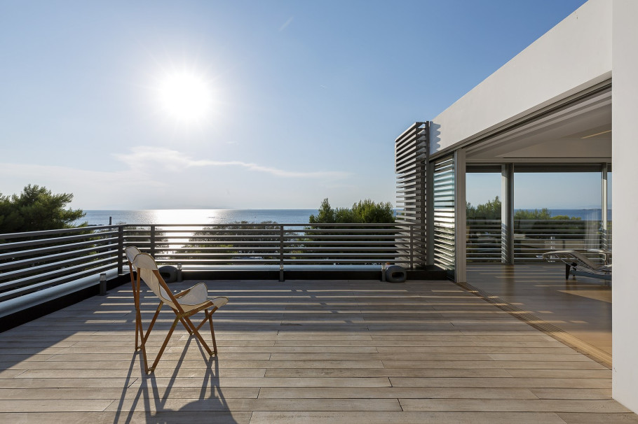 Tsaves Architect Villa